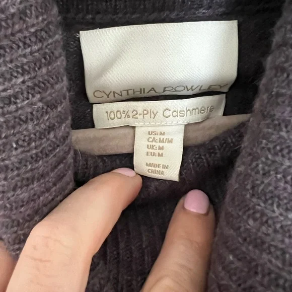 Cynthia Rowley Dusty purple Cowl Neck 100% Cashmere Oversized Sweater Medium - Picture 3 of 4